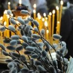 освячення верби у церкві на Вербну неділю