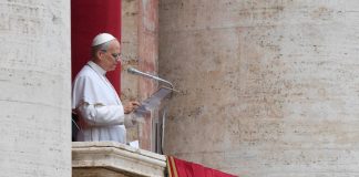 Папа Римський закликав до негайного миру в Україні Папа Римський Лев під час звернення у Ватикані