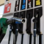 Світ входить у бензинову кризу — ціни шокують