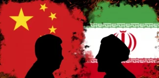 Прапори Ірану і Китаю