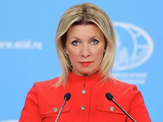 Марія Захарова під час брифінгу МЗС РФ