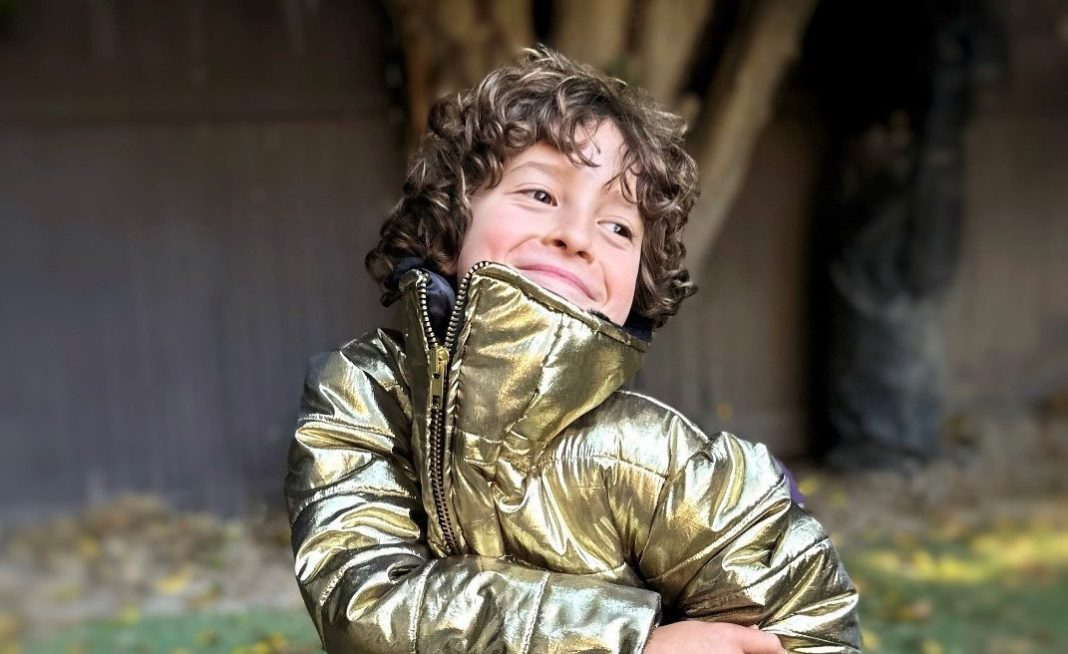 young designer Max Alexander presents a collection of clothes