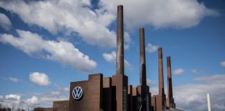 Producers put pressure on the EU over subsidies Volkswagen plant in Germany