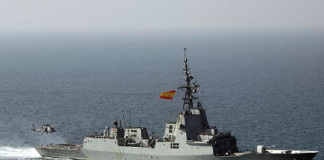 військовий фрегат ВМС Іспанії у Середземному морі