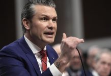 Міністр оборони США Хегсет під час пресконференції