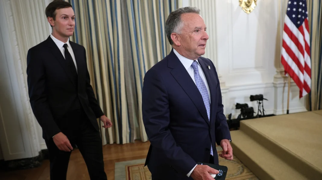 347efc13a33f28edcc0babe25b29b368 Jared Kushner and Steve Witkoff during the meeting