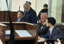 Галущенка залишили під вартою із заставою 200 млн Герман Галущенко у залі суду під час розгляду апеляції у ВАКС