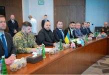 Negotiations fail - what happens Negotiations between representatives of Ukraine and Russia at the table