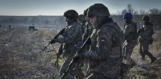 Ukrainian soldiers at their positions during the fighting in eastern Ukraine