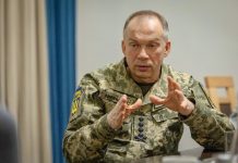 Russia plans to increase its contingent in Ukraine to 800,000 Alexander Syrsky during a briefing