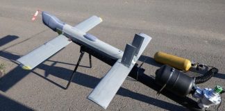 Російський безпілотник з парашутом