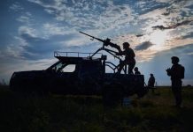 Private air defence system launched in Ukraine A private air defence operator monitors the air situation