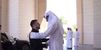 Ukraine and Qatar sign 10-year defence agreement President Zelenskyy and the Emir of Qatar during a meeting in Doha