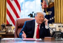 Трамп пригрозив знищити енергетику Ірану Дональд Трамп в Білому Домі