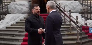 Україна та Болгарія підписали безпекову угоду на 10 років Президент України Володимир Зеленський та представники болгарської делегації під час підписання угоди