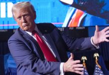 Трамп заявив про завершення операцій проти Ірану Президент США Дональд Трамп виступає на пресконференції