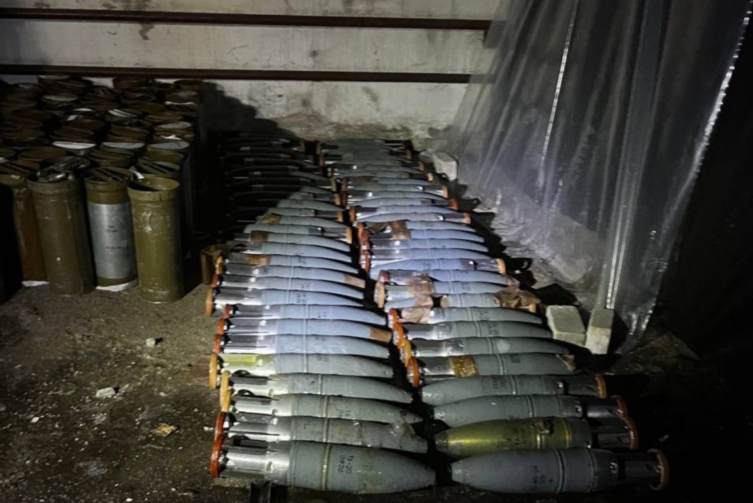 Screenshot_1 A military depot with artillery ammunition among the ruins