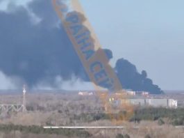 ПОЖЕЖА НА ТРОЄЩИНІ: ЧОРНИЙ ДИМ НАКРИВ КИЇВ пожежа Троєщина Київ чорний дим склад