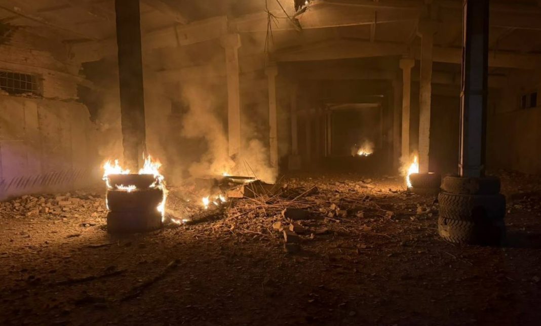 Пожежники ліквідують наслідки атаки на інфраструктуру Одещини