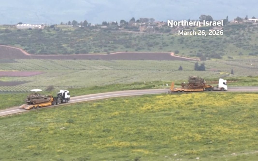 Ізраїльські військові патрулюють кордон з Ліваном