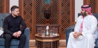 Україна і Саудівська Аравія готують угоду по ППО Володимир Зеленський та Мухаммад бін Салман під час зустрічі у Джидді