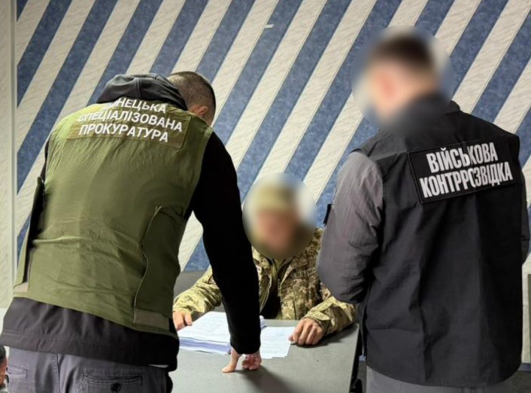 Screenshot_1 National Police operatives investigating a criminal scheme in a military unit