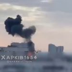 Дрон РФ вдарив по гуртожитку в Харкові
