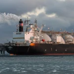 Поставки СПГ падають: світ готується до кризи