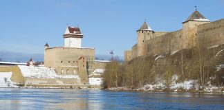 Вид на Нарву