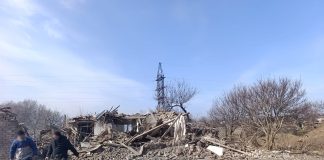 Росія обстріляла Запоріжжя: є жертви Наслідки обстрілу житлового будинку у Запорізькій області