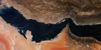 Iran threatens to mine the Persian Gulf map