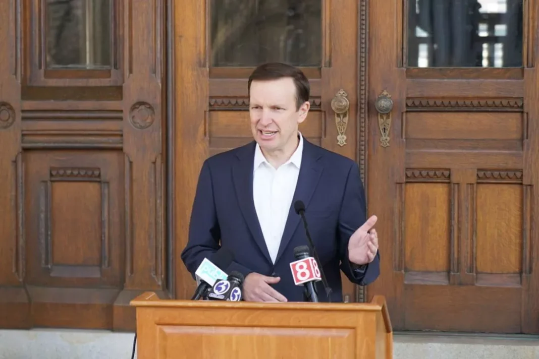 kris-merfi сенатор-демократ Кріс Мерфі