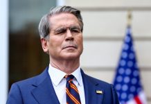 Скотт Бессент з заявою про санкції.