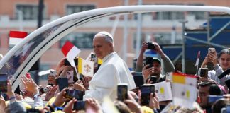 Pope visits Monaco for the first time in 488 years The Pope speaking in Monaco against the backdrop of local architecture.