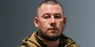 Павло Паліса під час публічного виступу