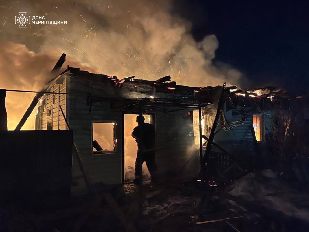 photo_2026-03-02_10-53-53 Пожежа в житловому будинку на Чернігівщині після атаки БпЛА