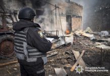 Attacks in Sumy region: injured and destruction in five districts Police and rescuers inspect a destroyed residential building after the shelling.