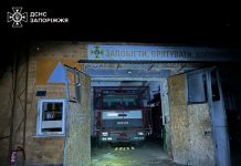 Росія обстріляла пожежно-рятувальний підрозділ у Запоріжжі Зруйнована будівля пожежно-рятувального підрозділу після обстрілу