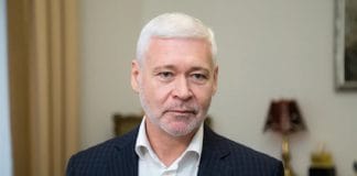 Ігор Терехов виступає на публічному заході