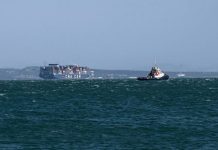 Іран готовий зупинити удари та відкрити Ормузьку протоку Прохід через Ормузьку протоку