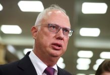 Спецпосланник РФ Дмитрієв у США: переговори з Трампом Дмитрієв на переговорах