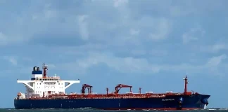 США блокує іранські танкери у Ормузькій протоці Блокування іранських танкерів у протоці