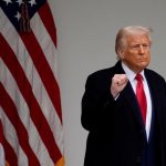 US extends ban on Russian vessels