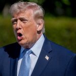 Trump made a sharp statement about Tim Cook and Apple