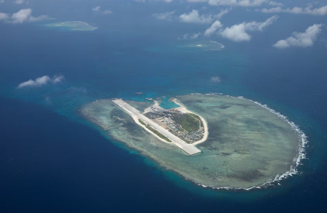 кораблі США Австралії Філіппін у морі