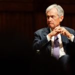 Трамп погрожує звільнити главу ФРС Пауелла