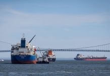 США близькі до статусу нетто-експортера нафти Танкери США в морі