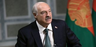 Лукашенко виступає із заявою