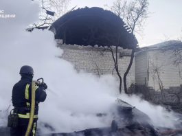 Пожежа після атаки БпЛА в Сумській області
