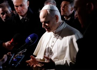 Pope Leo XXI criticises Trump